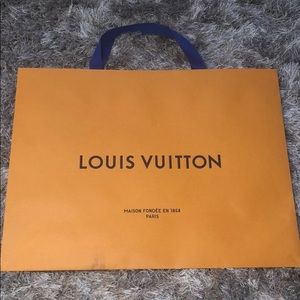 Louis Vuitton paper bag